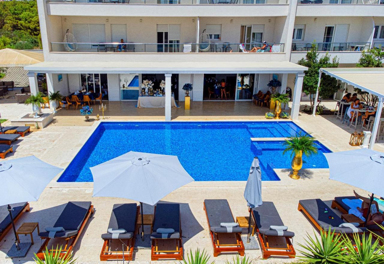Hotel Perla Rogoznica  Bagian luar foto