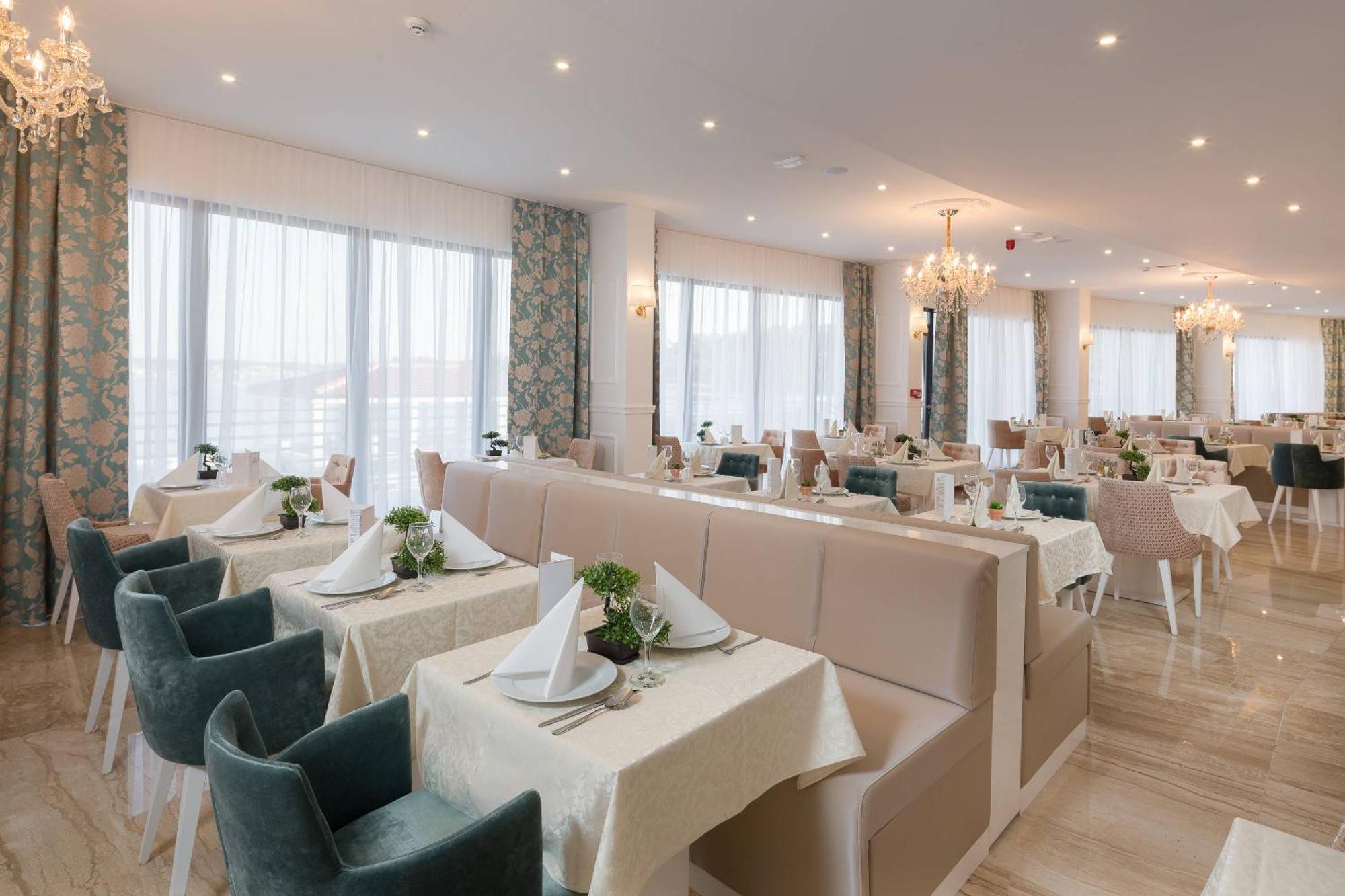 Hotel Perla Rogoznica  Bagian luar foto